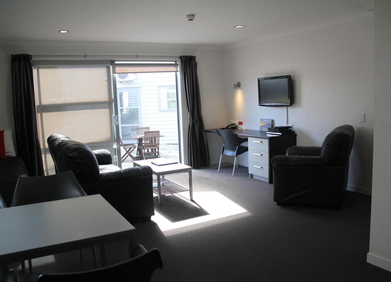 Pukekura Motor Lodge New Plymouth Eksteriør bilde A typical apartment at the hotel